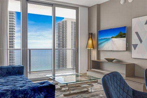 Hôtel, hôtellerie à vendre à Hollywood, Floride: 2 chambres, 96.99 m2 № 1985270 - photo 21