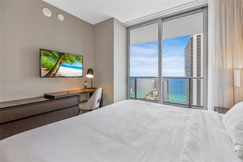 Hôtel, hôtellerie à vendre à Hollywood, Floride: 2 chambres, 96.99 m2 № 1985270 - photo 13