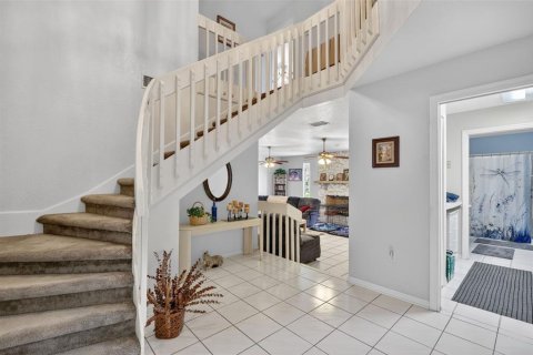 House in Cocoa, Florida 3 bedrooms, 278.71 sq.m. № 2100677 - photo 19