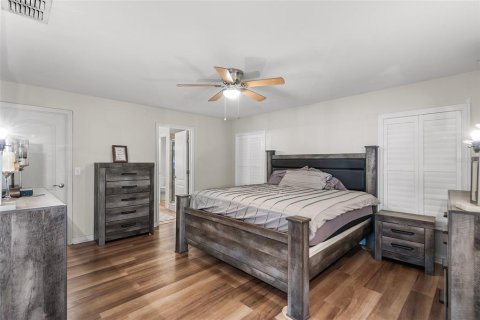 Villa ou maison à vendre à Auburndale, Floride: 3 chambres, 162.76 m2 № 2351540 - photo 16