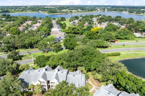 Condo in Orlando, Florida, 2 bedrooms № 2197218 - photo 21
