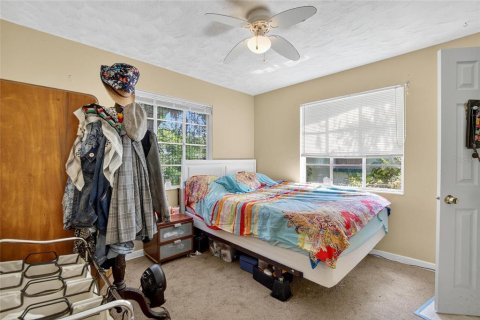 House in Saint Petersburg, Florida 2 bedrooms, 69.86 sq.m. № 1876407 - photo 15