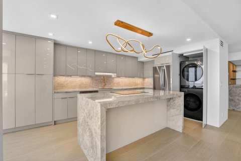 Condo in Boca Raton, Florida, 2 bedrooms № 2187909 - photo 19
