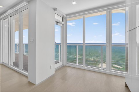 Condo in Boca Raton, Florida, 2 bedrooms № 2187909 - photo 17