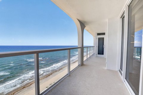 Condo in Boca Raton, Florida, 2 bedrooms № 2187909 - photo 22