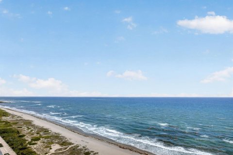 Condo in Boca Raton, Florida, 2 bedrooms № 2187909 - photo 24