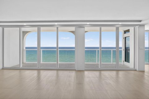 Condo in Boca Raton, Florida, 2 bedrooms № 2187909 - photo 7