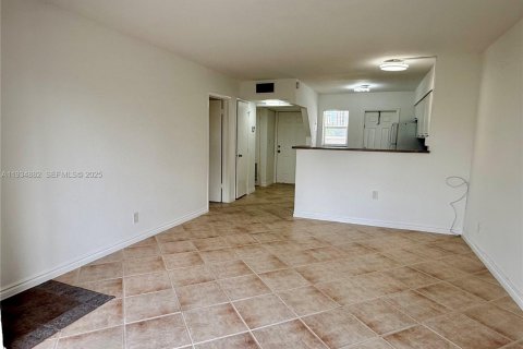 Condominio en alquiler en Aventura, Florida, 1 dormitorio, 74.32 m2 № 1993044 - foto 6