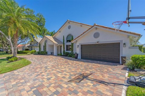 Casa en venta en Davie, Florida, 3 dormitorios, 172.52 m2 № 2056807 - foto 2