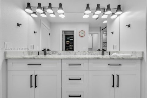 Casa en venta en Davie, Florida, 3 dormitorios, 172.52 m2 № 2056807 - foto 28