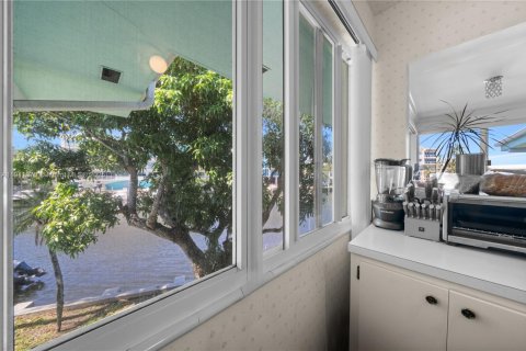 Copropriété à vendre à Fort Lauderdale, Floride: 1 chambre, 70.61 m2 № 1967635 - photo 16