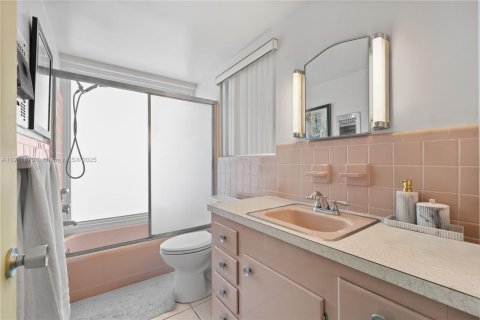 Copropriété à vendre à Fort Lauderdale, Floride: 1 chambre, 70.61 m2 № 1967635 - photo 18