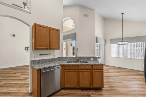 House in Kissimmee, Florida 6 bedrooms, 252.51 sq.m. № 1803229 - photo 11