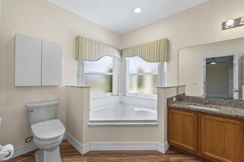 House in Kissimmee, Florida 6 bedrooms, 252.51 sq.m. № 1803229 - photo 23