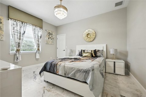 Casa en alquiler en Orlando, Florida, 4 dormitorios, 331.75 m2 № 1918057 - foto 26