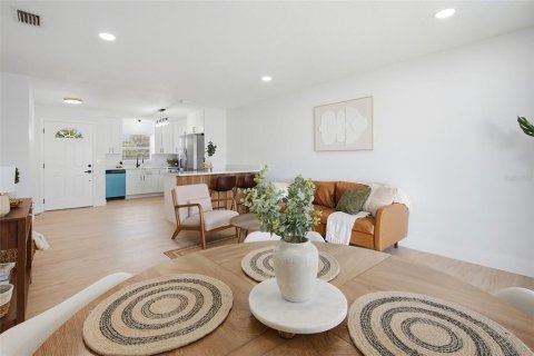 Duplex à vendre à Orlando, Floride: 3 chambres, 90.12 m2 № 2416825 - photo 27