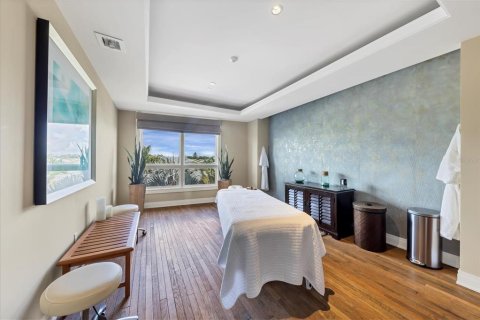 Condo in Sarasota, Florida, 2 bedrooms  № 2298774 - photo 28