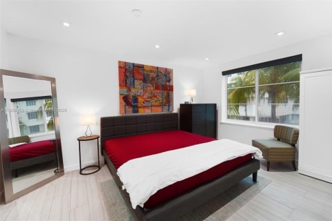 Снять в аренду кондоминиум в Майами-Бич, Флорида 2 спальни, 66.89м2, № 1881807 - фото 8