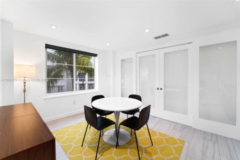 Снять в аренду кондоминиум в Майами-Бич, Флорида 2 спальни, 66.89м2, № 1881807 - фото 12