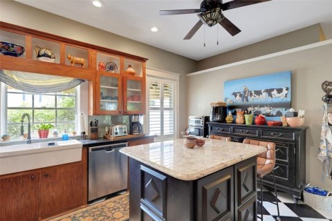 House in Lakeland, Florida 3 bedrooms, 150.97 sq.m. № 1886083 - photo 11