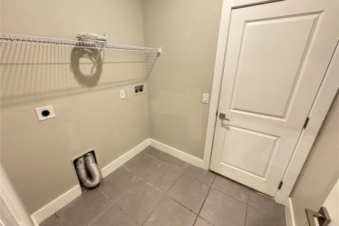 Casa en alquiler en Poinciana, Florida, 4 dormitorios, 149.11 m2 № 1856064 - foto 30