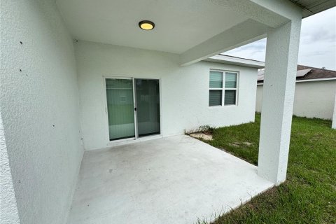 Casa en alquiler en Poinciana, Florida, 4 dormitorios, 149.11 m2 № 1856064 - foto 6