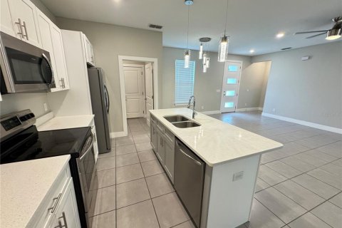 Casa en alquiler en Poinciana, Florida, 4 dormitorios, 149.11 m2 № 1856064 - foto 13