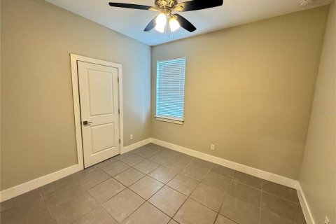Casa en alquiler en Poinciana, Florida, 4 dormitorios, 149.11 m2 № 1856064 - foto 14