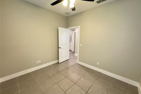 Casa en alquiler en Poinciana, Florida, 4 dormitorios, 149.11 m2 № 1856064 - foto 15