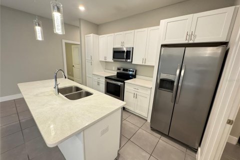 Casa en alquiler en Poinciana, Florida, 4 dormitorios, 149.11 m2 № 1856064 - foto 11