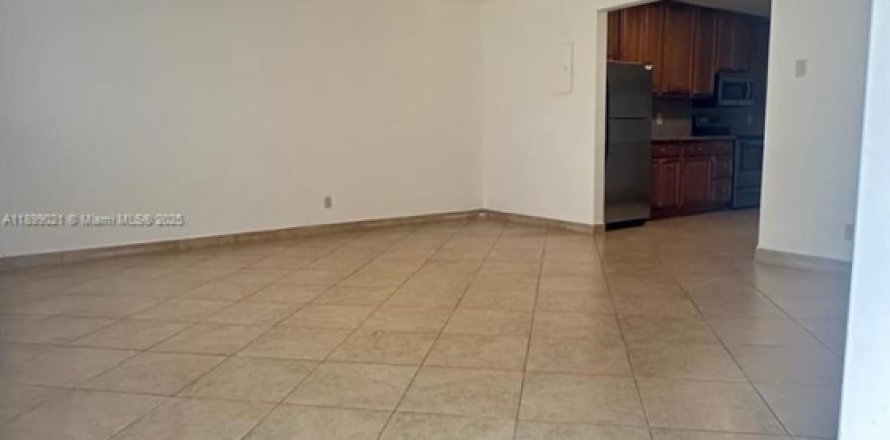 Casa en Fort Lauderdale, Florida 2 dormitorios, 199.93 m2 № 1951038