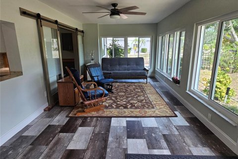 House in Sun City Center, Florida 2 bedrooms, 180.79 sq.m. № 2227596 - photo 24