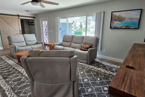 House in Sun City Center, Florida 2 bedrooms, 180.79 sq.m. № 2227596 - photo 10