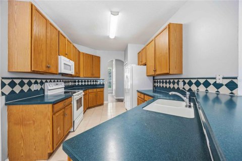 Casa en venta en Kissimmee, Florida, 3 dormitorios, 178.56 m2 № 2237294 - foto 9