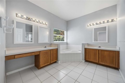 Casa en venta en Kissimmee, Florida, 3 dormitorios, 178.56 m2 № 2237294 - foto 16
