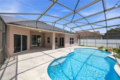 Casa en venta en Kissimmee, Florida, 3 dormitorios, 178.56 m2 № 2237294 - foto 26