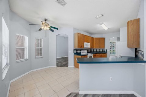 Casa en venta en Kissimmee, Florida, 3 dormitorios, 178.56 m2 № 2237294 - foto 11