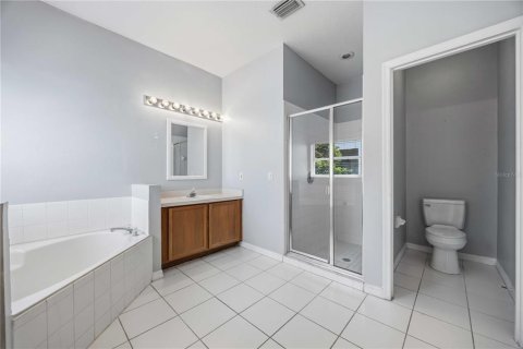 Casa en venta en Kissimmee, Florida, 3 dormitorios, 178.56 m2 № 2237294 - foto 17