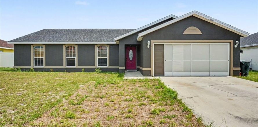 House in Bartow, Florida 4 bedrooms, 172.15 sq.m. № 2203654