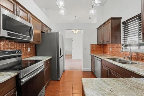 House in Bartow, Florida 4 bedrooms, 172.15 sq.m. № 2203654 - photo 6