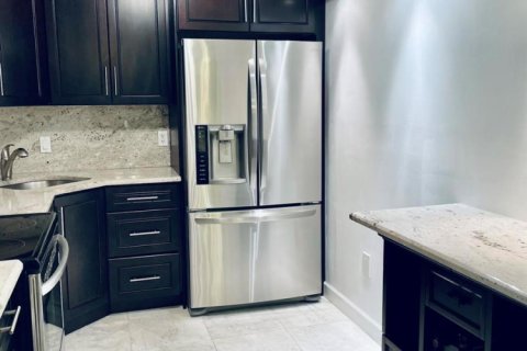 Condo in Plantation, Florida, 2 bedrooms  № 2189746 - photo 6