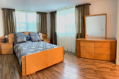 Condo in Plantation, Florida, 2 bedrooms  № 2189746 - photo 15