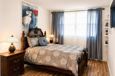 Condo in Plantation, Florida, 2 bedrooms  № 2189746 - photo 19