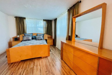 Condo in Plantation, Florida, 2 bedrooms  № 2189746 - photo 18
