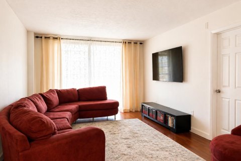 Condo in Plantation, Florida, 2 bedrooms  № 2189746 - photo 12