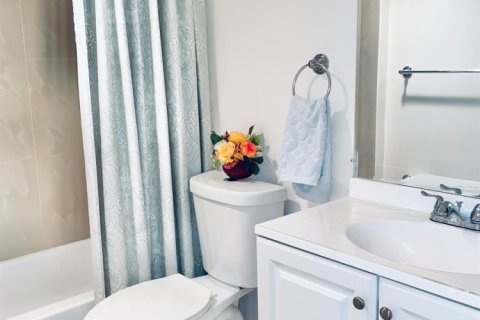 Condo in Plantation, Florida, 2 bedrooms  № 2189746 - photo 22