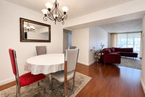 Condo in Plantation, Florida, 2 bedrooms  № 2189746 - photo 9