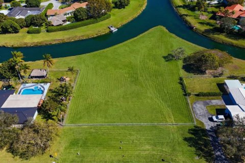 Terrain à vendre à Palmetto Bay, Floride № 2024584 - photo 2