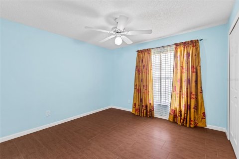 House in Orlando, Florida 3 bedrooms, 136.57 sq.m. № 1885863 - photo 7