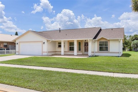 House in Orlando, Florida 3 bedrooms, 136.57 sq.m. № 1885863 - photo 21